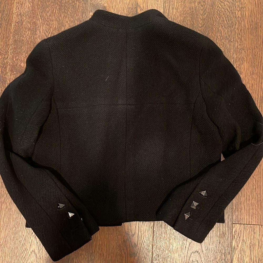 Chanel tweed jacket - Picture 5 of 9